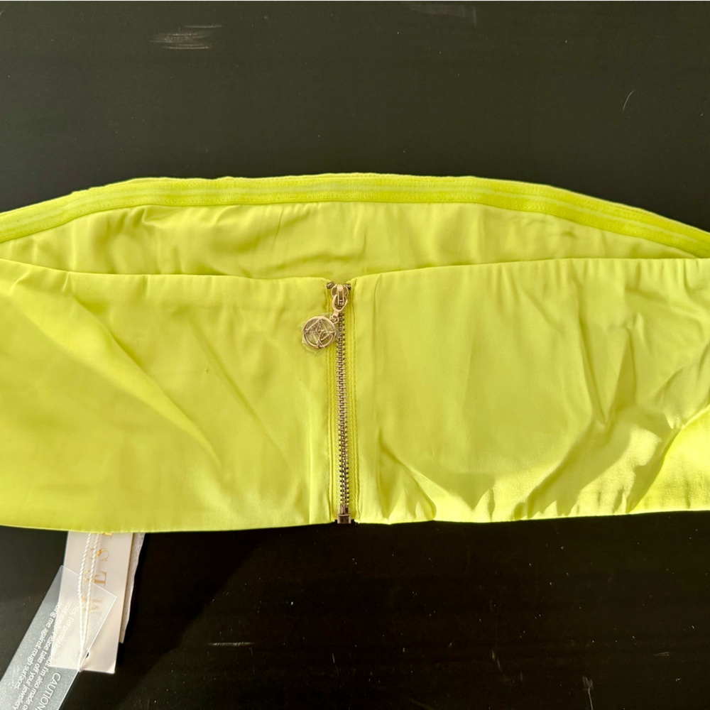 MESHKI Luella Satin Thin Bandeau neon yellow